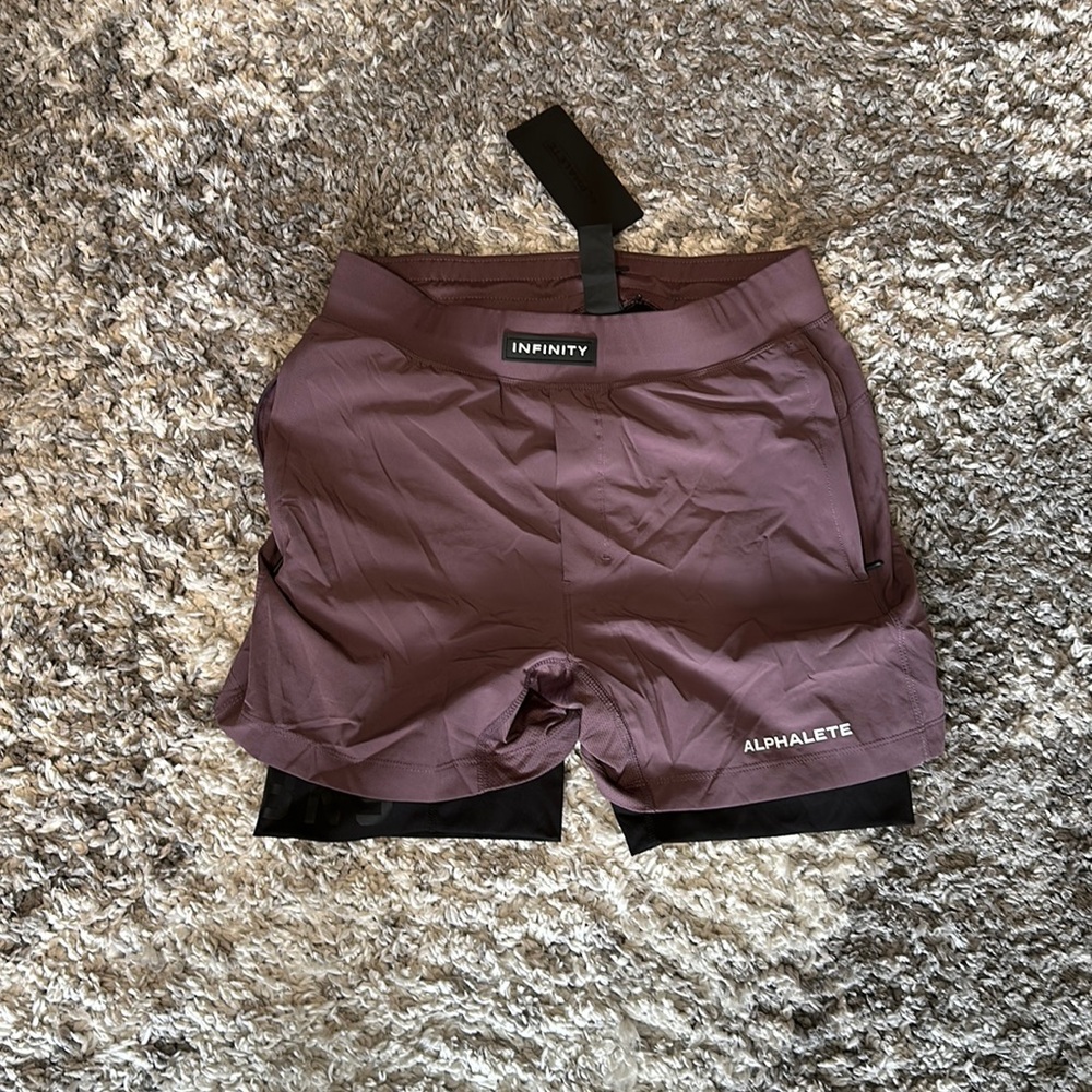 Alphalete Infinity pro 2 in 1 shorts black plum size medium new with tags
